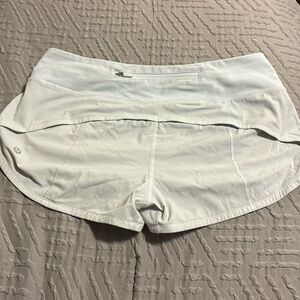 Lululemon size 6 shorts. Lined. 2.5” length
